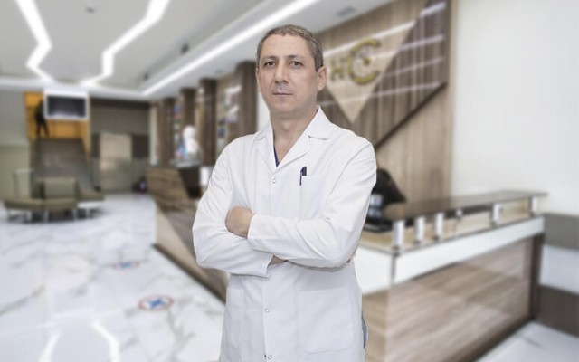 Həkim-cərraha qarşı qarayaxma kampaniyasının arxasında kimlər dayanır?
