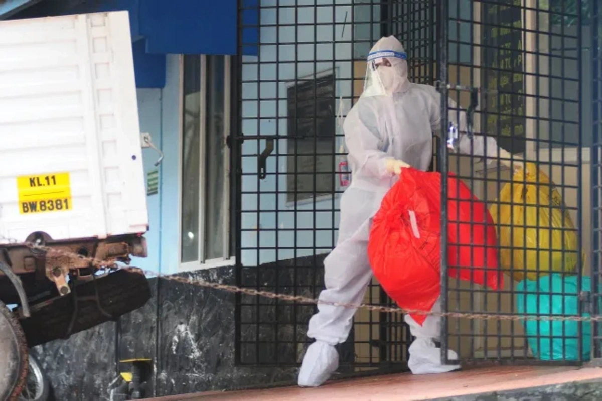 Yeni epidemiya qapıda: Hindistanda sağalmaz virus yayılır