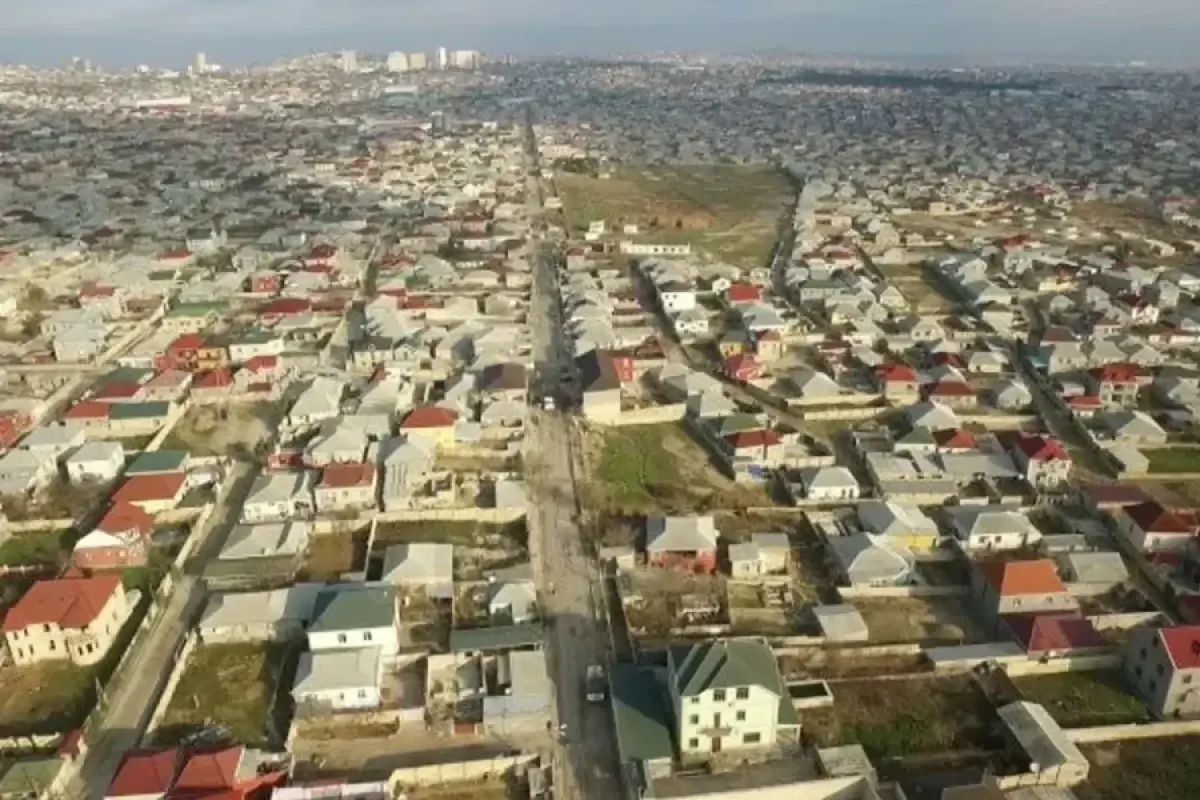 Özbaşına tikililərin sənədləşdirilməsi üzrə göstəricilər açıqlanıb