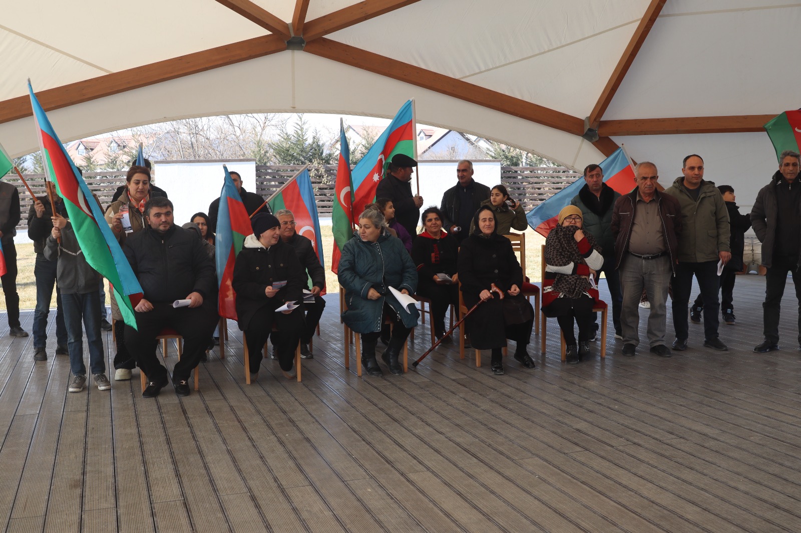 Xankəndi, Xocalı və Ağdərəyə daha 142 nəfər köçürüldü- FOTO