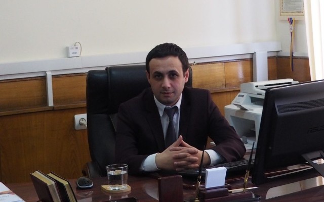 Paşinyan onu vəzifəsindən azad etdi