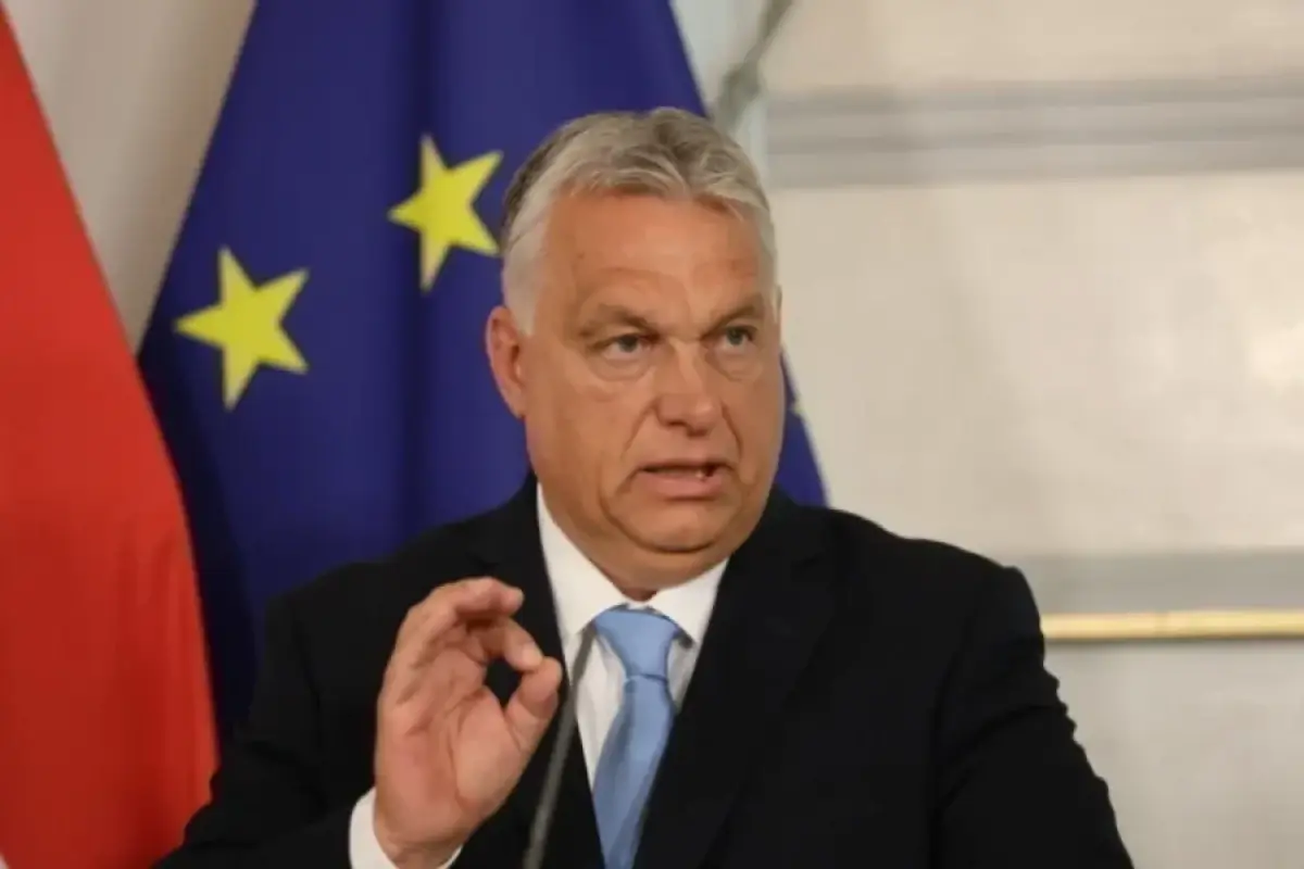 Orban Zelenskiyə cavab verib