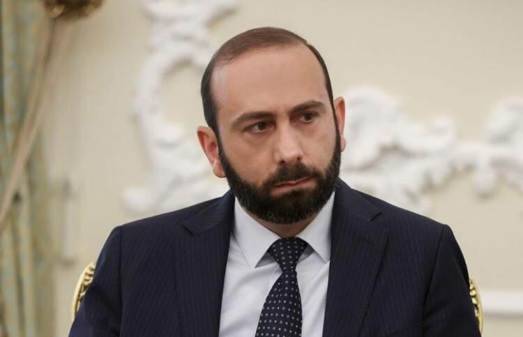Mirzoyan Cenevrəyə gedir