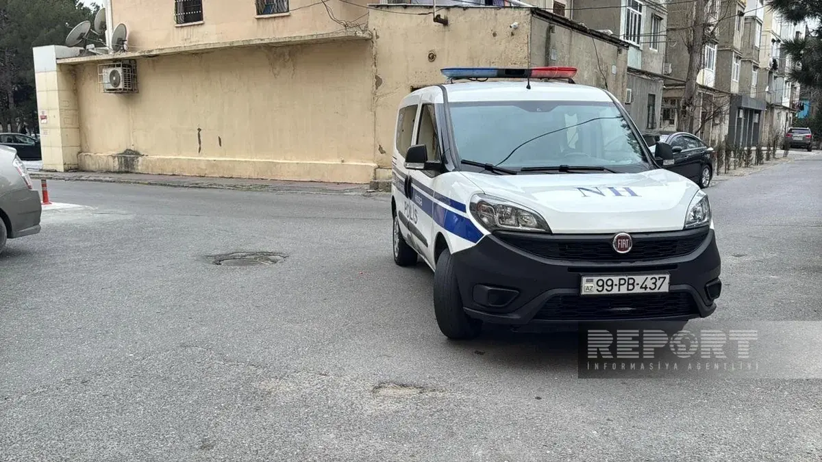 17 yaşlı qız binadan yıxılaraq ölüb