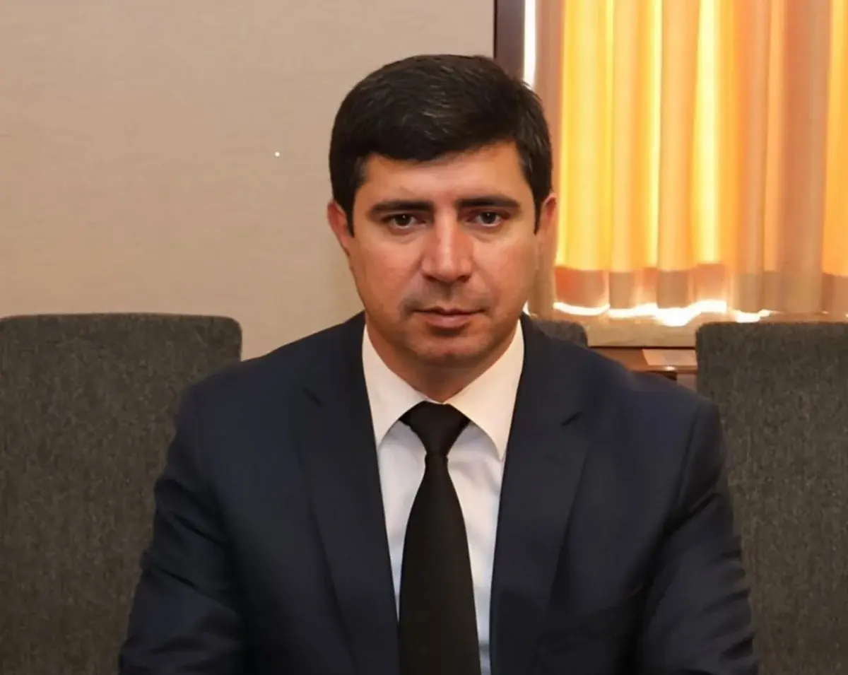 Dövlət Agentliyinin sədri işdən çıxarıldı - Sərəncam imzalanıb