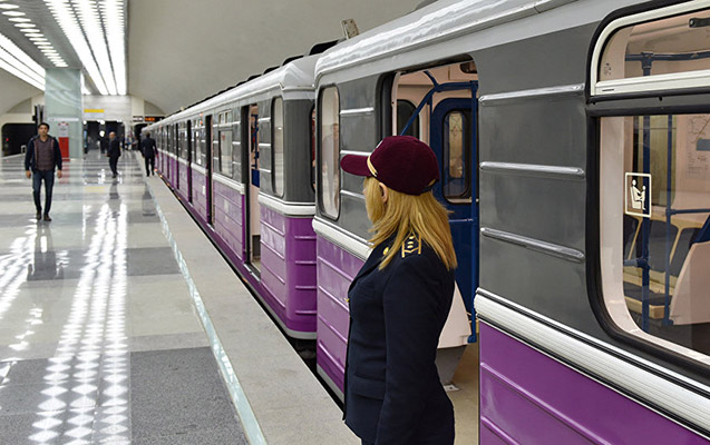 Metroda bu istiqamətdə hərəkət cədvəli dəyişir - Fotolar