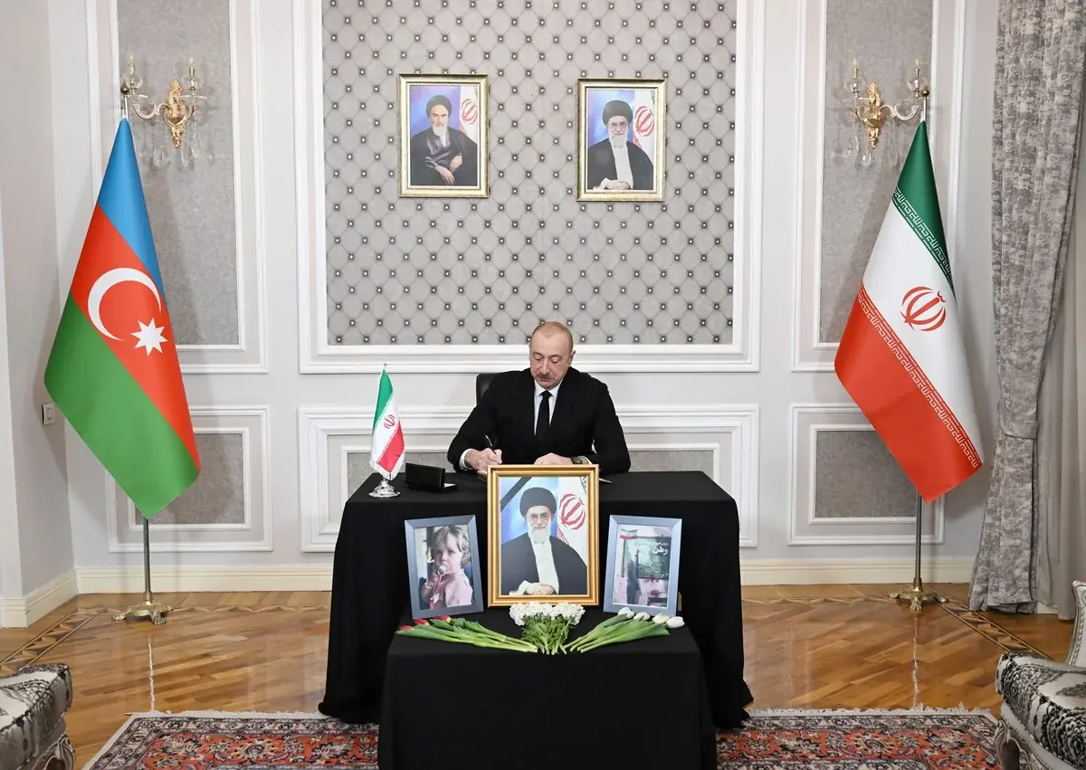 Prezident İlham Əliyev İranın Azərbaycandakı səfirliyində olub - FOTOLAR
