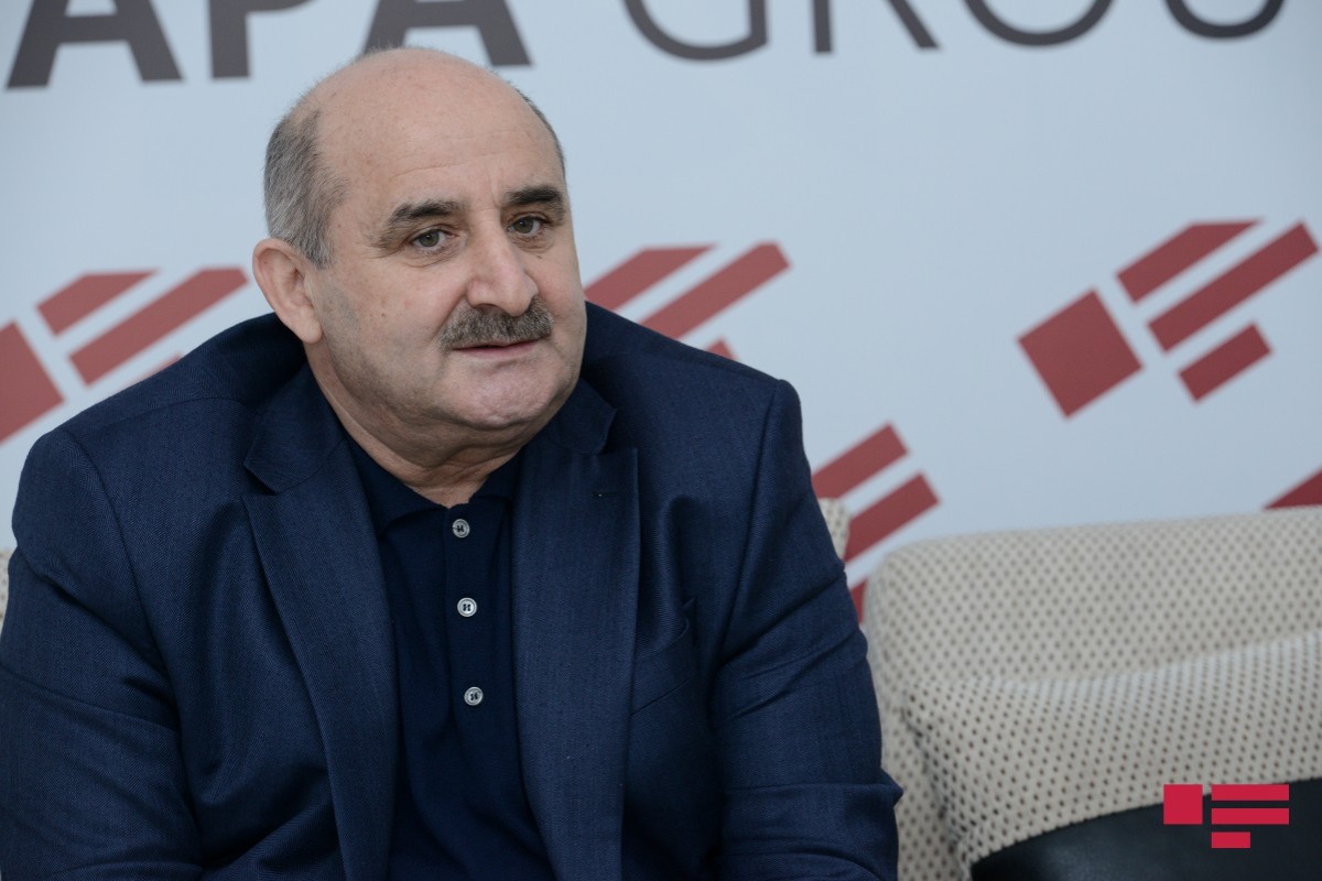 Çingiz Qənizadə: Hesab edirəm ki, hər kəs mənim Qənimət Zahidi məhkəməyə verib, qələbə qazanmağımdan presedent kimi bəhrələnməlidir