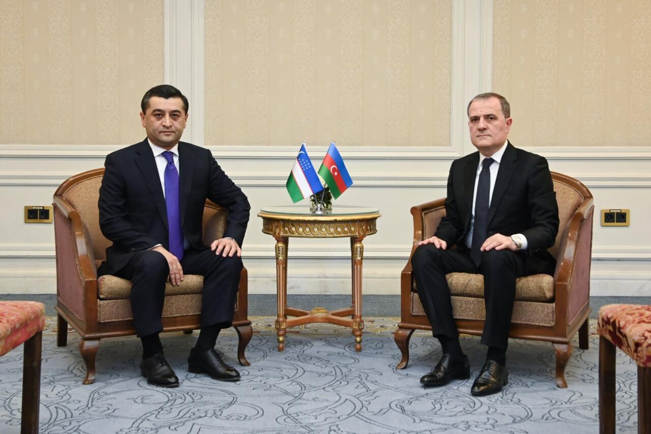 Azərbaycan və Özbəkistan XİN rəhbərləri Yaxın Şərqdəki gərginliyi müzakirə ediblər - FOTO