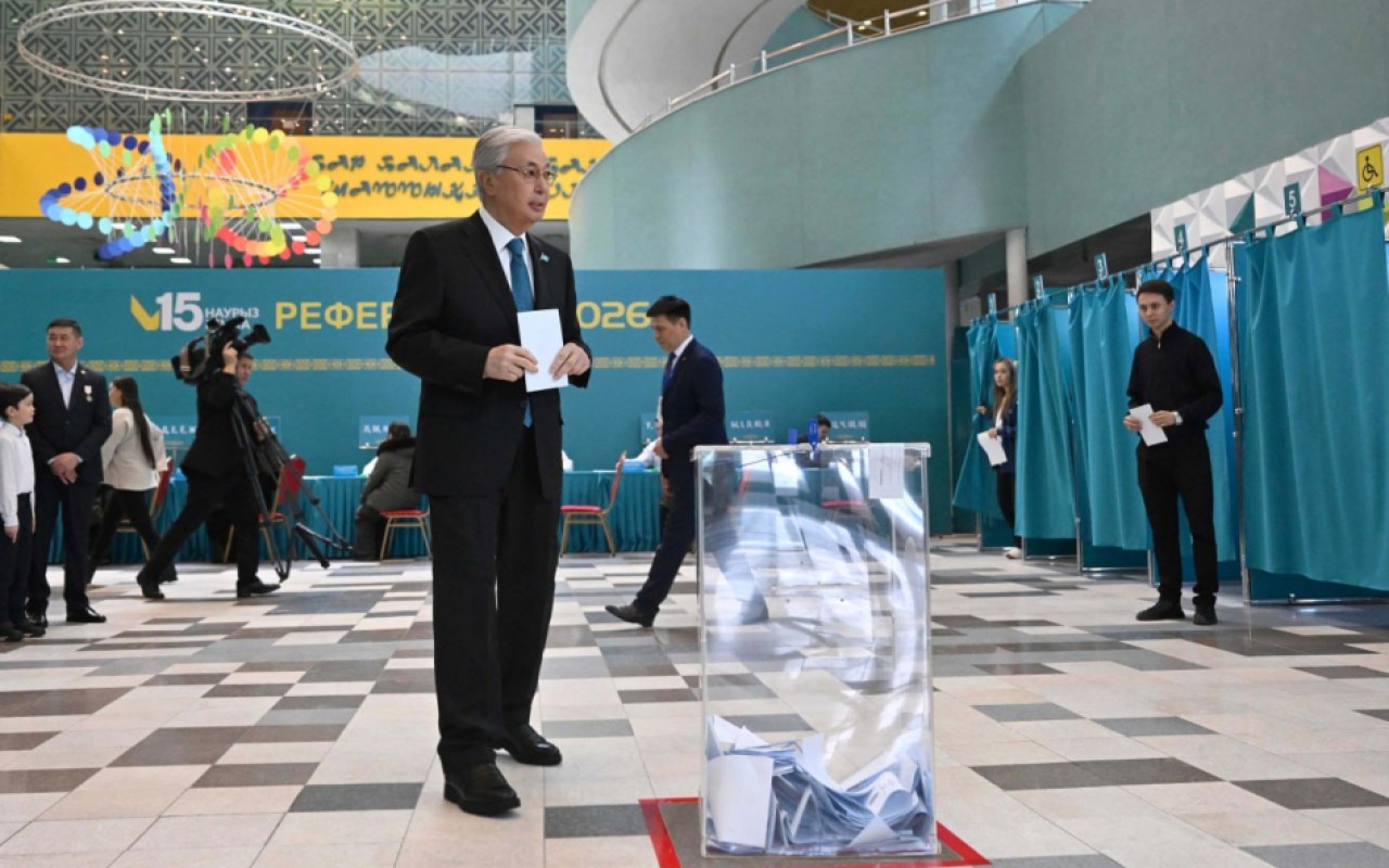 Qazaxıstan Prezidenti referendumda səs verdi