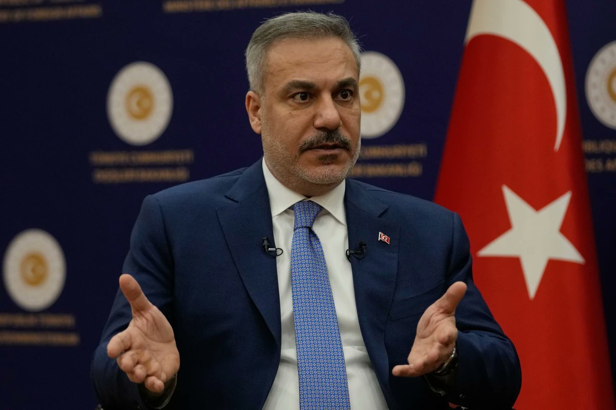 Türkiyənin məqsədi münaqişəyə qatılmamaqdır - Hakan Fidan