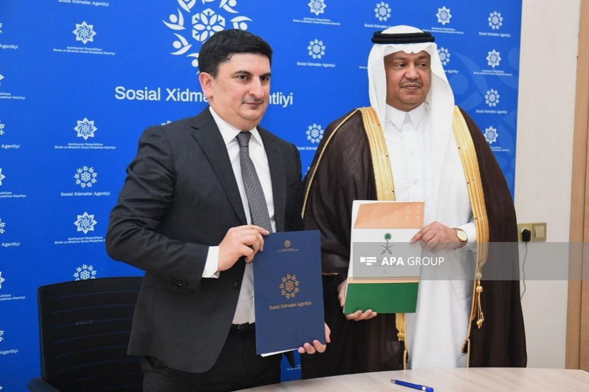 Səudiyyə Ərəbistanının 20 tonluq xurma payı Sosial Xidmətlər Agentliyinə təhvil verilib