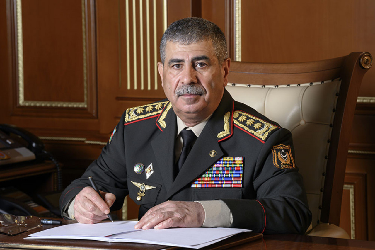 Müdafiə nazirindən Türkiyə və Qətərə BAŞSAĞLIĞI