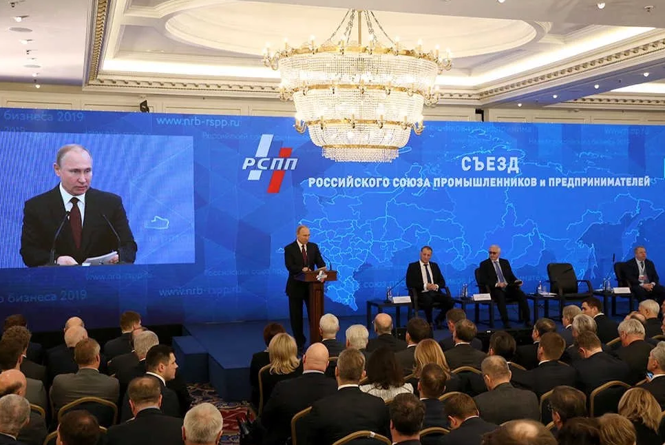 PUTİN OLİQARXLARDAN PUL TƏLƏB ETDİ – “Müharibənin Donbass sərhədlərinə qədər davam edəcəyini dedi”