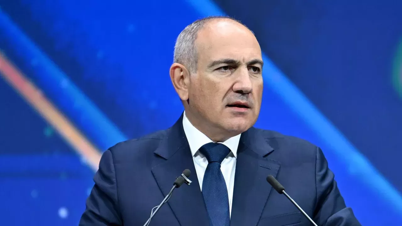 Paşinyan Baş nazir postuna namizəd seçildi