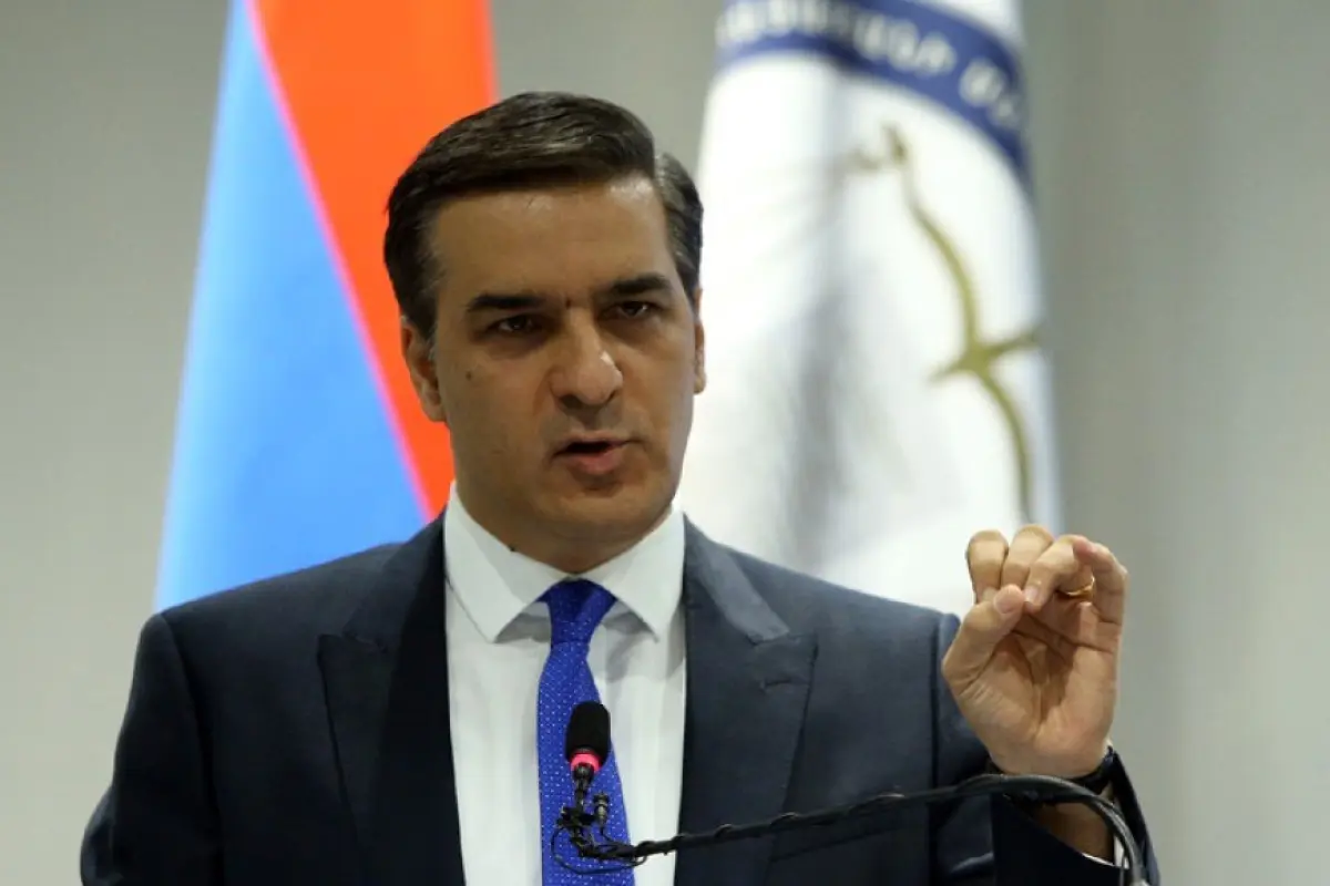 Ermənistanın sabiq ombudsmanı yeni siyasi partiya yaradıb