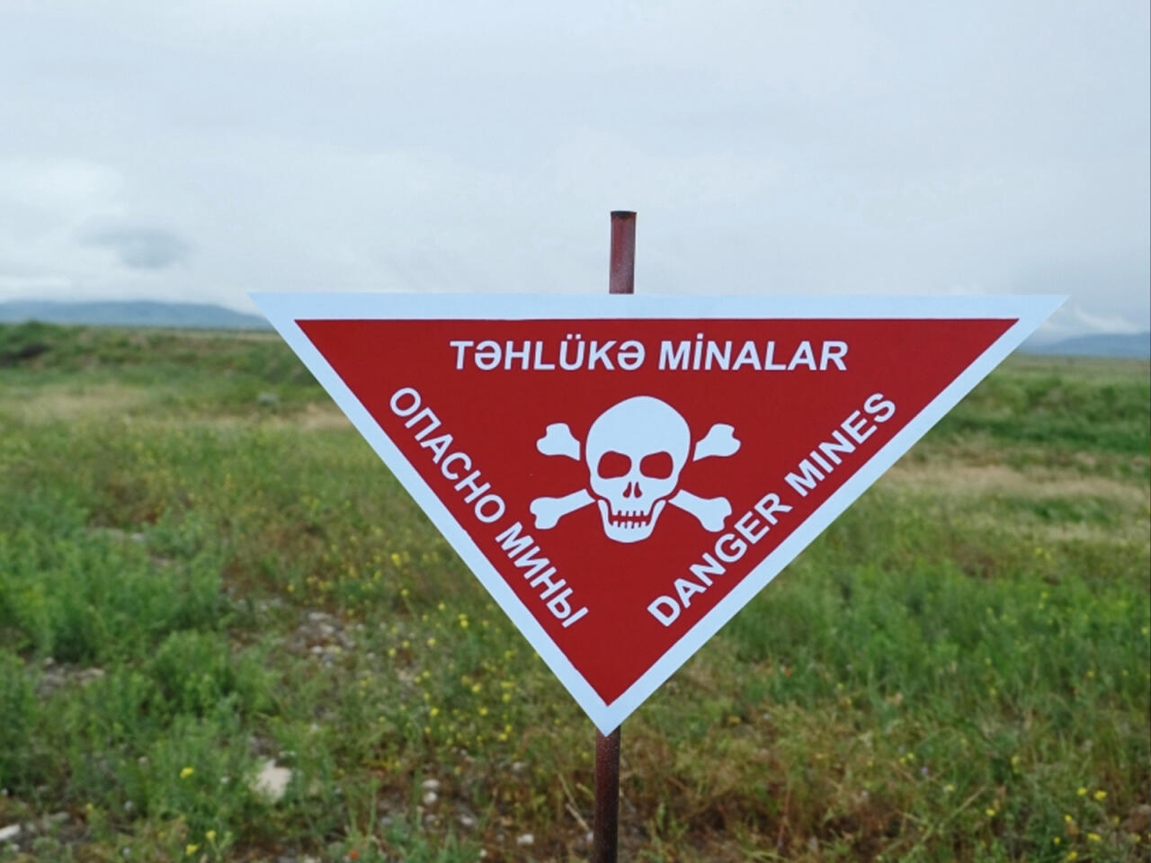 Xocalı sakini minaya düşdü