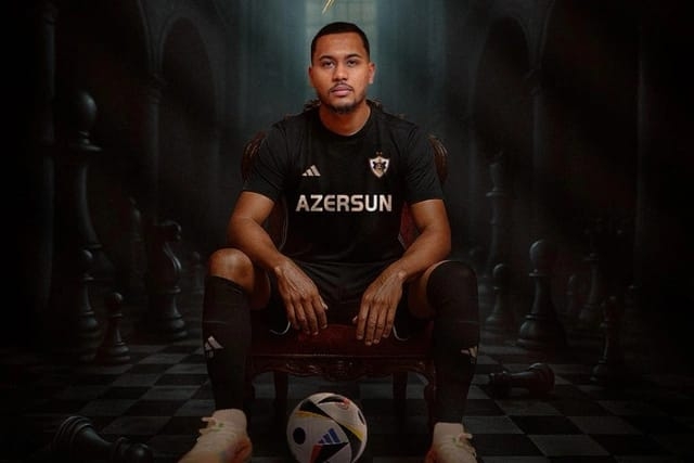"Qarabağ"ın futbolçusuna ağır itki