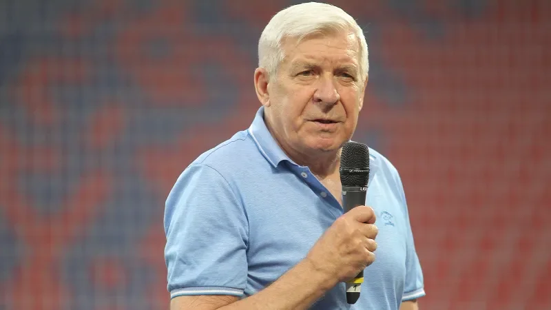 Ponomoryov Rusiya futbolu haqqında: "Yarımmüdafiəmiz zibildir!"