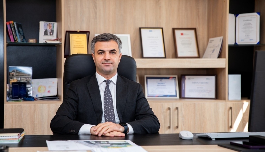 Azər Fərəcov: 