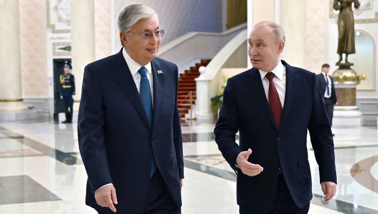ABŞ İran və Rusiya ilə "dil tapmaq" istəyir... – "Tokaev ideal vasitəçi rolunu oynayır"