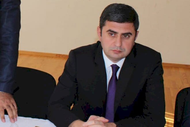 ŞƏHİD ATASI PREZİDENTDƏN KÖMƏK İSTƏYİR - Akif Səfərov icra başçısından şikayətçidir