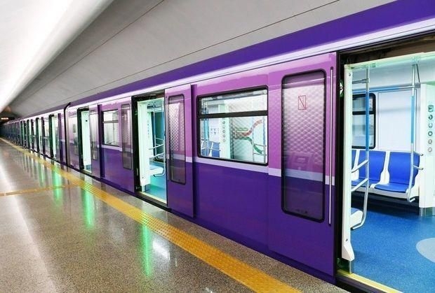 Metroda nə baş verir: Rəsmilər də, xalq da danışdı, hər şey ortada - VİDEO