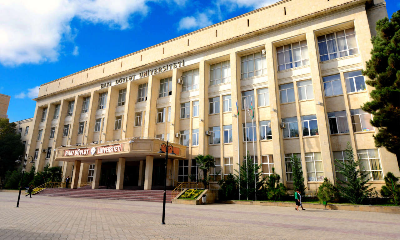 BDU REKTORLUĞU UĞRUNDA SAVAŞ – Abel Məhərrəmovun komandasında məmur qapısını döyənlər…