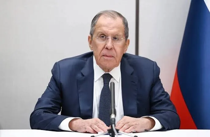 Lavrov: Zelenski atəşkəsə layiq deyil