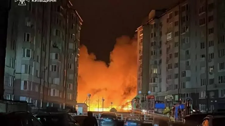 Ukraynada 600 000 insan elektriksiz qalıb
