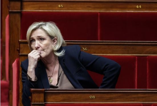 Le Pen: “Fransa artıq Ukraynaya yardım göstərə bilməz”