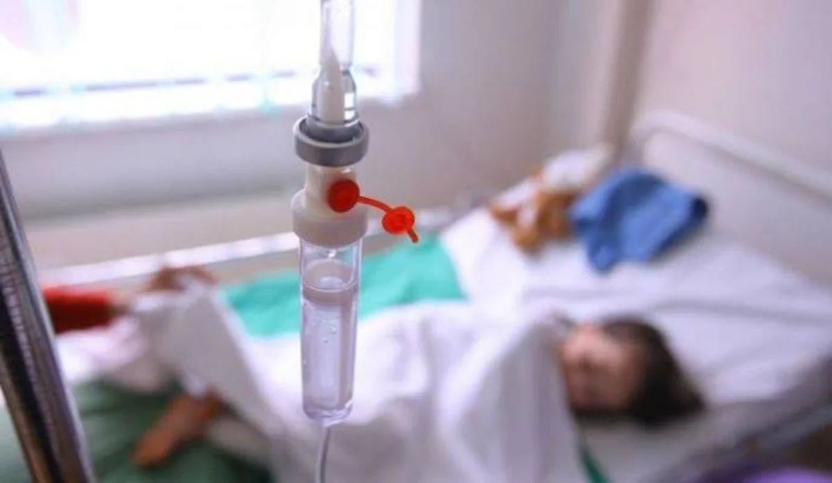 Qazaxıstanda zəhərli hörümçək udan körpə qız komaya düşdü