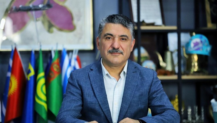 MÜƏLLİM TƏKBAŞINA DÖVLƏT OLMALDIR! - Müəllim “rol model”dir