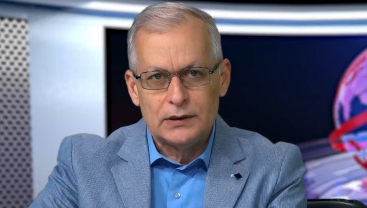 İNSAN NİYƏ TƏNHADIR?