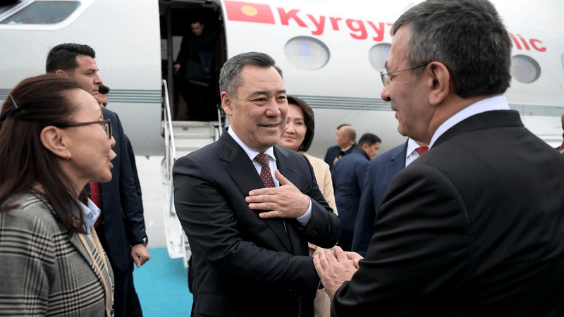 Qırğızıstan Prezidenti Türkiyədə səfərdədir