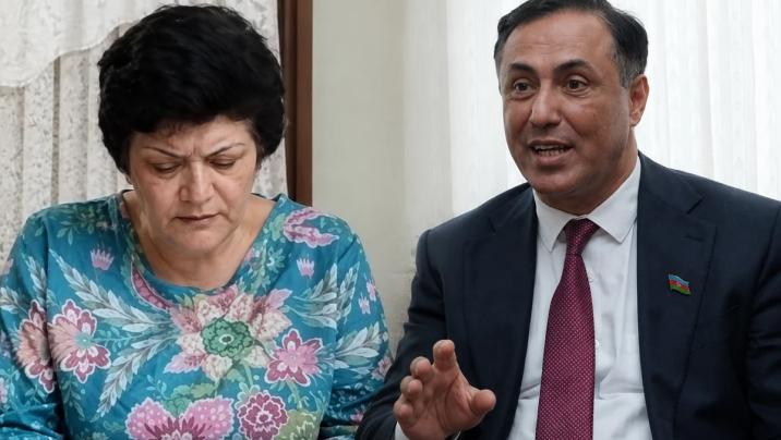 Elman Nəsirovun keçmiş arvadı olduğu deyilən qadın psixoloji dispanserə yerləşdirildi - FOTOLAR