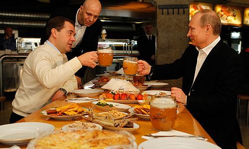 Medvedevin restoran biznesi - Rusiyada bu məkanlar eks-prezidentə məxsusdur