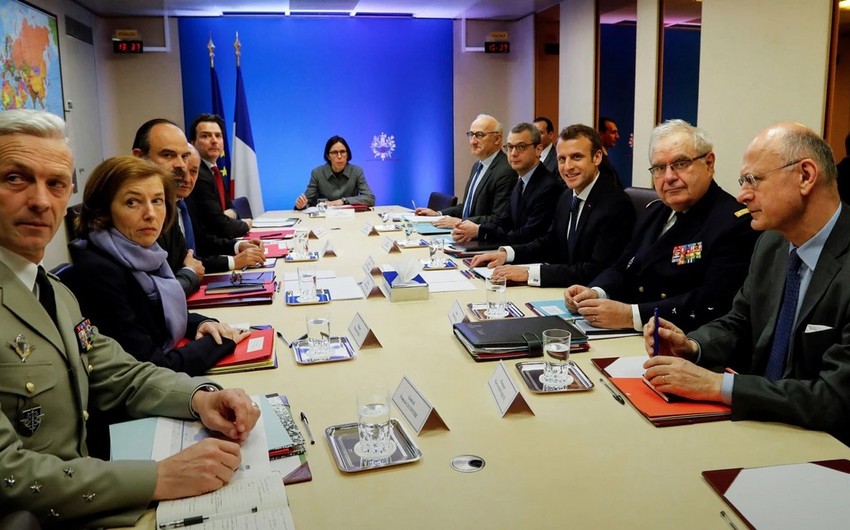 KİV: Makronun bütün kəşfiyyat strukturu deşifrə olunur