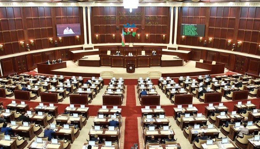 Parlament bu məsələlərə görə toplaşacaq  