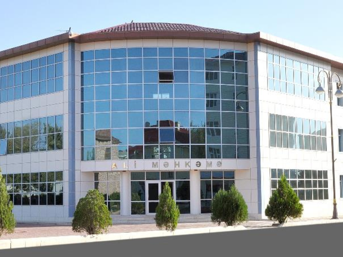 Naxçıvan Ali Məhkəməsinin hakimi vəzifəsindən azad ediləcək