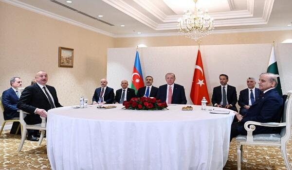 Ərdoğan və Şərifin Laçına gəlişi İrəvanda isterika yaratdı