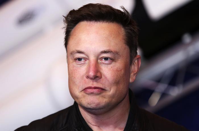 “İlon Mask “Tesla” səhmlərini 1 milyard dollara aldı” – “Bloomberg”
