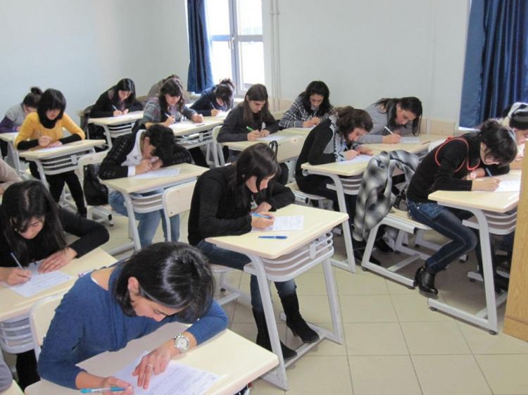 Ekspert imtahan sualları barədə qalmaqallı məsələni ifşa etdi