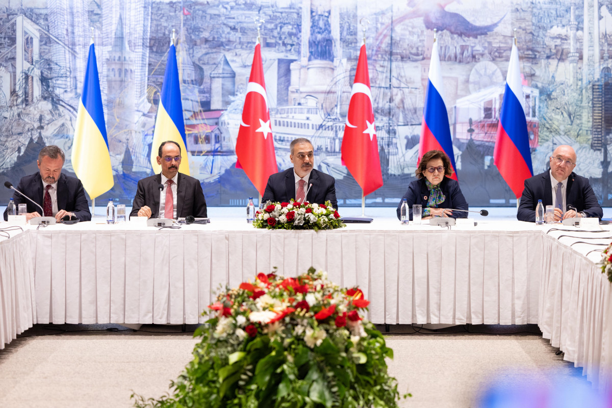 İstanbulda Türkiyə-Rusiya-Ukrayna görüşü başa çatıb - YENİLƏNİB