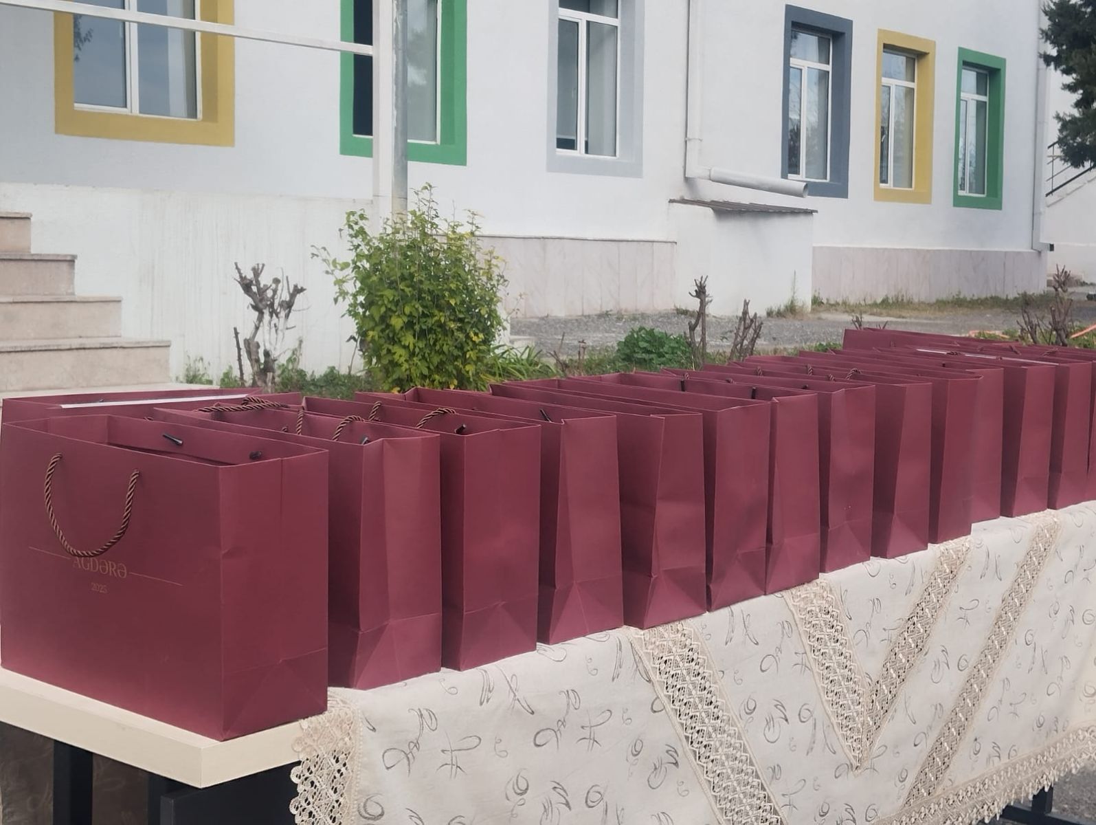 Ağdərənin Həsənriz kəndinə növbəti köç oldu– FOTO
