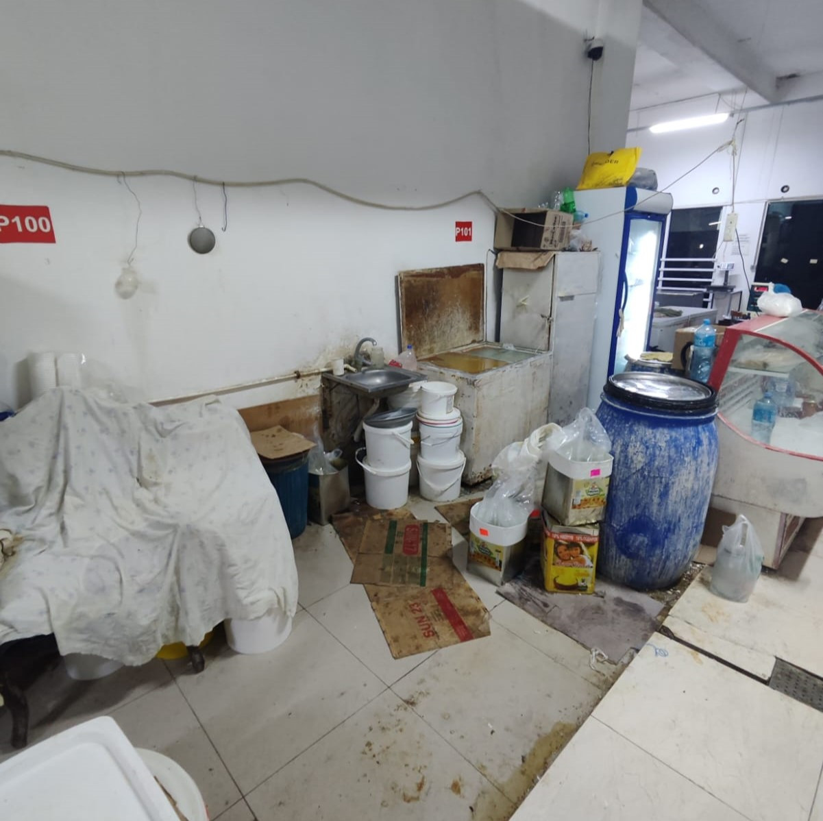 “Təzə Bazar”da antisanitariya: Qanunsuz yağ istehsal olunub satılır