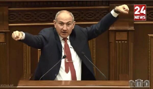 Kilsə ilə savaş: Paşinyanın planı budur