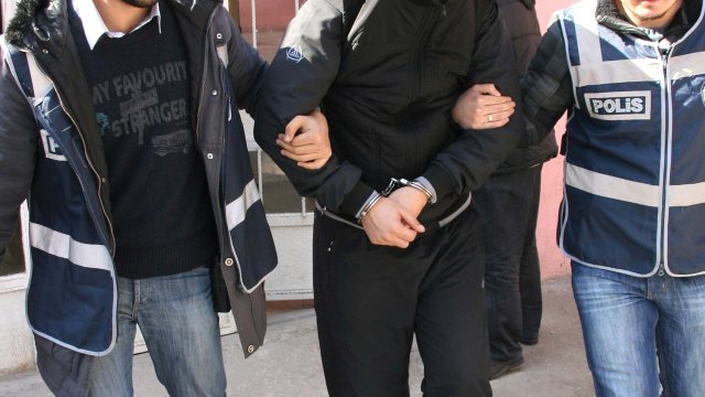 Türkiyədə daha 2 bələdiyyə sədri saxlanıldı
