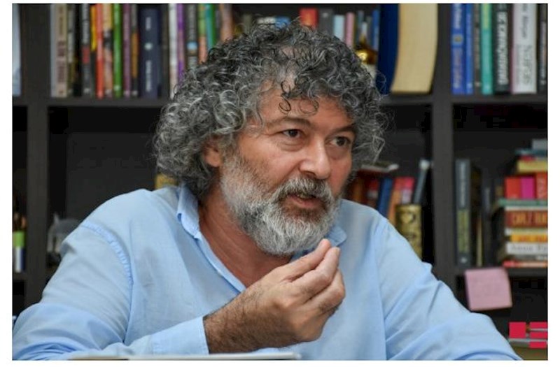 Sakinlər Şahbaz Xuduoğluya görə 102-yə zəng etdi — TƏFƏRRÜAT