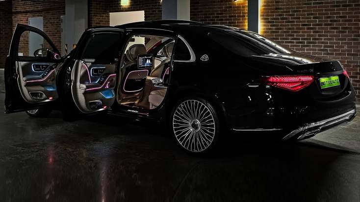 Bakıda taksi sifariş etdi, “Maybach” gəldi - VİDEO
